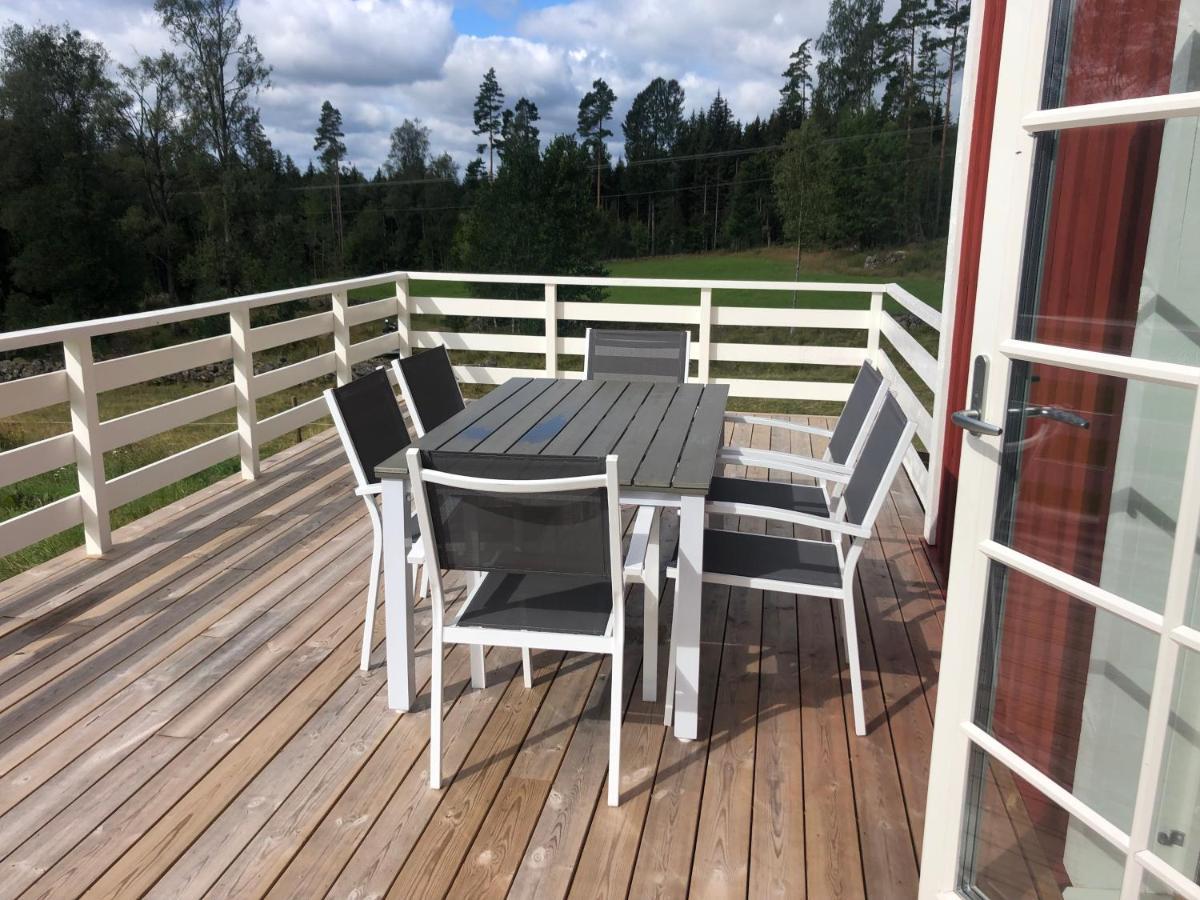 Mysig Lantlig Stuga, Nycklaroer Korsberga Eksteriør bilde